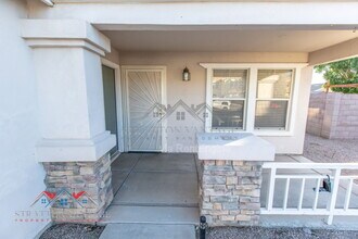 2701 W Jasper Ave in Apache Junction, AZ - Building Photo - Building Photo