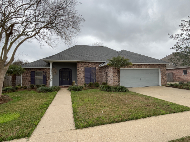 120 Cornish Pl in Youngsville, LA - Building Photo