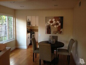 2219 Scenicpark St in Thousand Oaks, CA - Building Photo - Building Photo