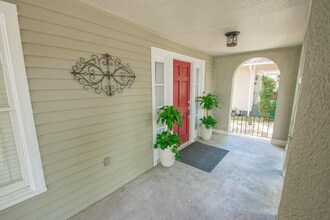 2725 Palmer Ave in New Orleans, LA - Building Photo - Building Photo