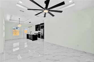 609 Buccaneer Dr in Hidalgo, TX - Building Photo - Building Photo