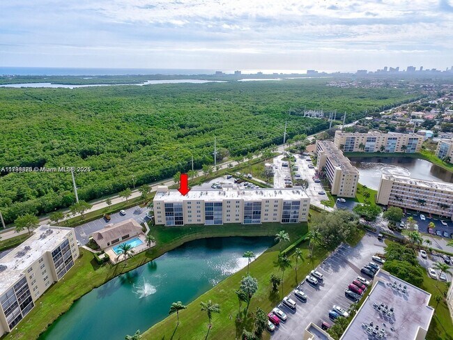 170 SE 5th Ave in Dania Beach, FL - Building Photo - Building Photo