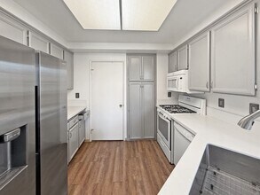 2951 Jamacha Rd in El Cajon, CA - Building Photo - Building Photo