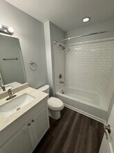 230 Chesna Dr in Pittsburgh, PA - Building Photo - Building Photo