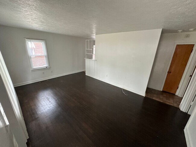 4514 Winnrose Way in Louisville, KY - Building Photo - Building Photo