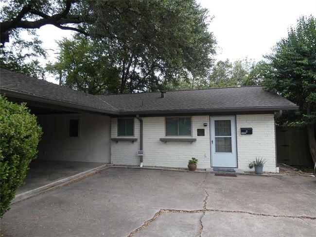 property at 2203 Western Trails Blvd