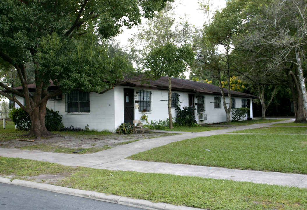 620 N Lake Ave in Lakeland, FL - Building Photo