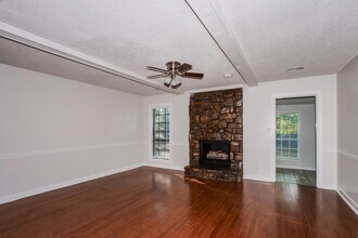 1441 Sandy Stone Ln in Memphis, TN - Building Photo - Building Photo