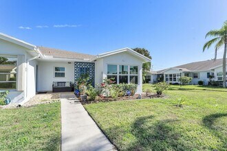 5037 Lakefront Blvd in Delray Beach, FL - Building Photo - Building Photo