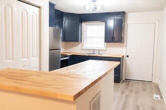 103 Patton Dr in Greenville, SC - Building Photo - Building Photo