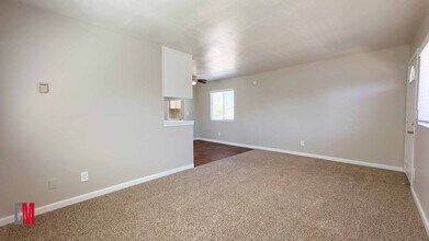 2609-2615 Fairmount Ave in San Diego, CA - Building Photo - Interior Photo