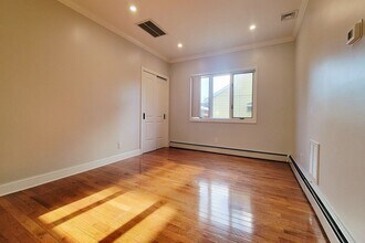 164 1st St in Garfield, NJ - Building Photo - Building Photo