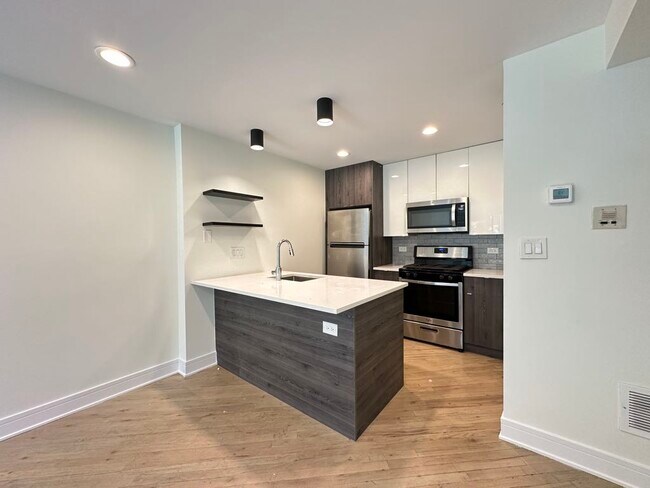 949 W Grace St in Chicago, IL - Building Photo - Building Photo