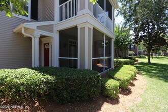 10901 Burnt Mill Rd in Jacksonville, FL - Building Photo - Building Photo