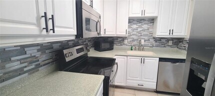 3051 S Atlantic Ave in Daytona Beach Shores, FL - Building Photo - Building Photo
