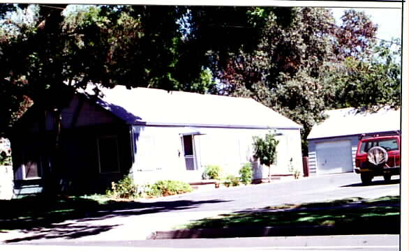 416-420 J St in Davis, CA - Building Photo - Building Photo