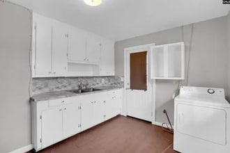 913 Central Dr in West Columbia, SC - Building Photo - Building Photo