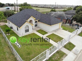 2207 Paseo Encantado in Mission, TX - Building Photo
