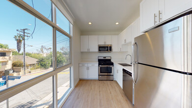 Apartments on Harratt in West Hollywood, CA - Building Photo - Building Photo