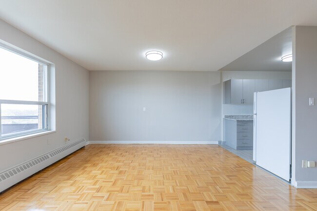150 Culford Rd in Toronto, ON - Building Photo - Building Photo
