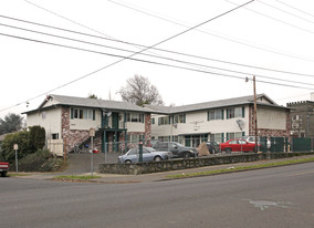 1935 SE Main St Apartments