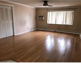 23 McCormick Terrace in Stoughton, MA - Building Photo - Building Photo