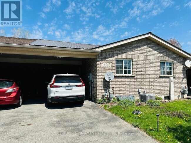 property at 25 Griffiths Dr
