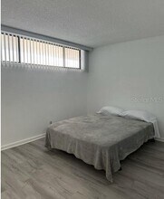 2621 Cove Cay Dr in Clearwater, FL - Building Photo - Building Photo