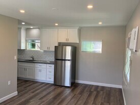 26 E 2nd St, Unit 28 in National City, CA - Building Photo