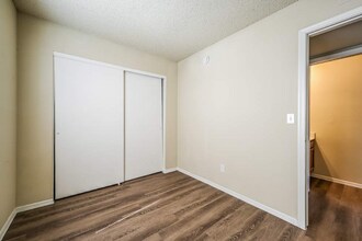 4568 W Topeka Dr in Glendale, AZ - Building Photo - Building Photo