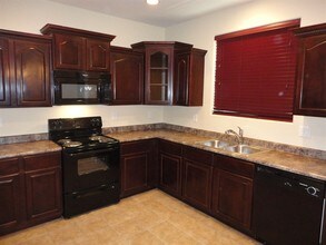 3927 S Napa Ln in Gilbert, AZ - Building Photo - Building Photo