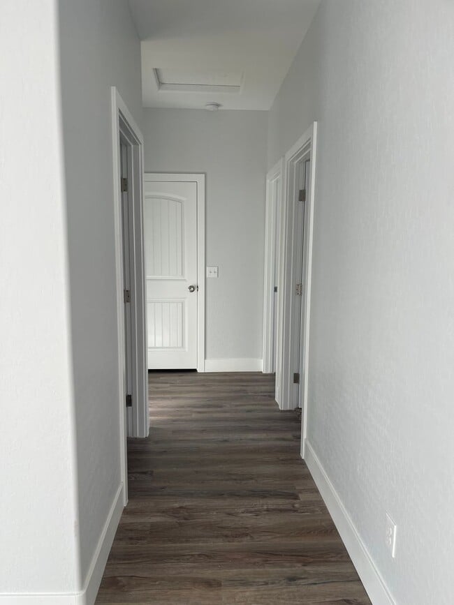 property at 1420 S Ogallala St