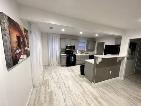 701 NE 24th St in Oklahoma City, OK - Foto de edificio - Building Photo