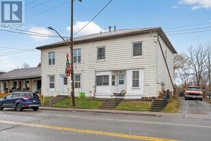 12 Main St E in Haldimand, ON - Building Photo