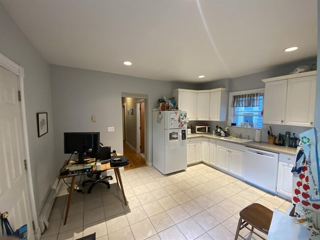 72 Allston St, Unit 2