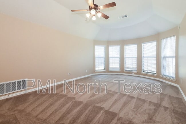 2677 Pine Trail Dr in Little Elm, TX - Building Photo - Building Photo