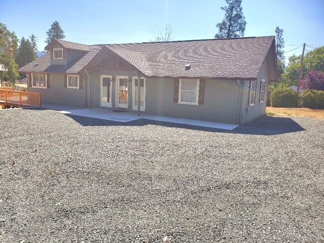property at 15 SW Western Ave
