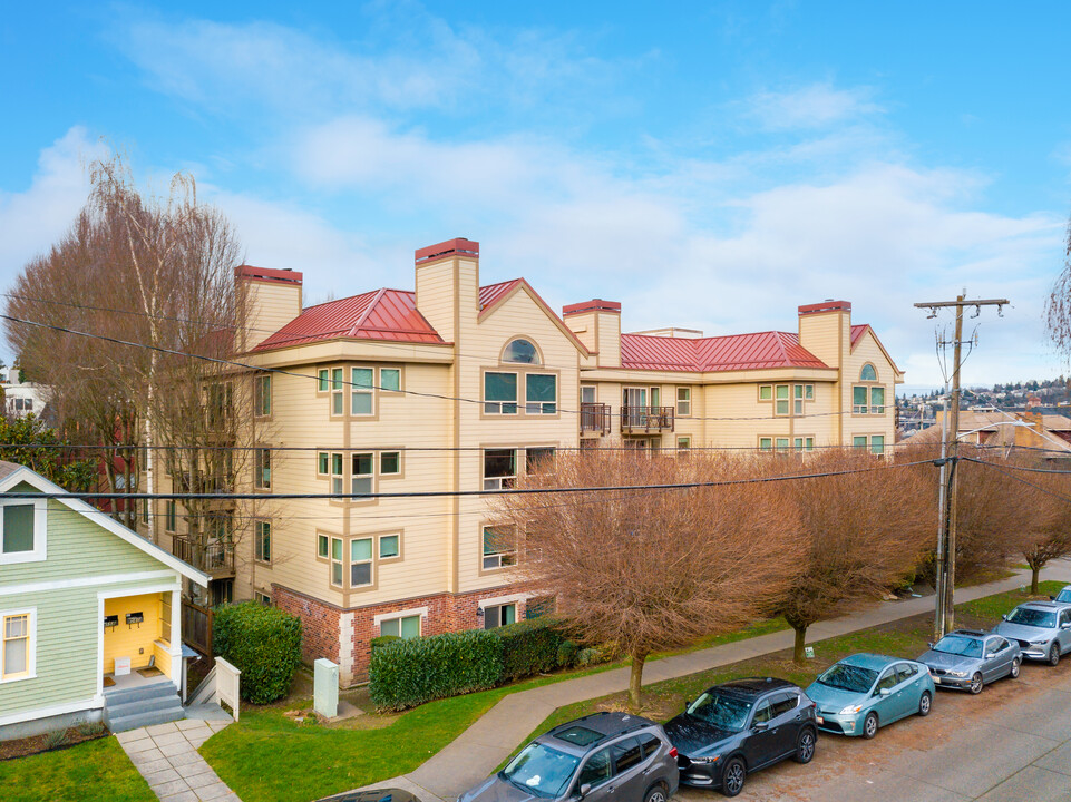 Windsor Court Apartments in Seattle, WA - Foto de edificio