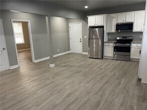 1155 Lucile Ave SW in Atlanta, GA - Building Photo - Building Photo