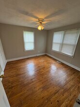 407 Douglas Ln in Clinton, TN - Building Photo - Building Photo
