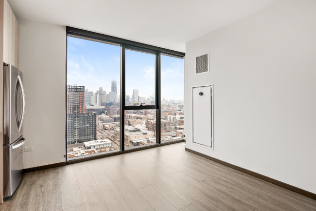 122 N Ada St in Chicago, IL - Building Photo - Building Photo