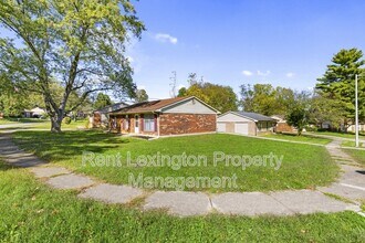 3352 Hartston Dr in Lexington, KY - Building Photo - Building Photo