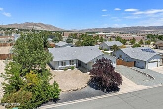439 Beau Dr in Spanish Springs, NV - Building Photo - Building Photo