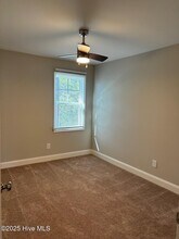 511 Stone Crab Ln in Sneads Ferry, NC - Building Photo - Building Photo