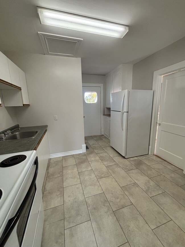 property at 25 Vipond Rd