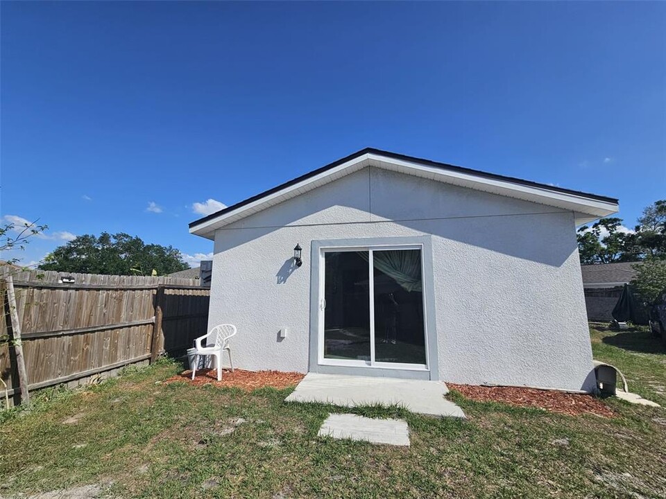 12235 Manado St in Orlando, FL - Building Photo