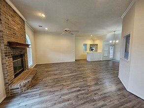 3820 Cord Cir in Norman, OK - Building Photo - Building Photo