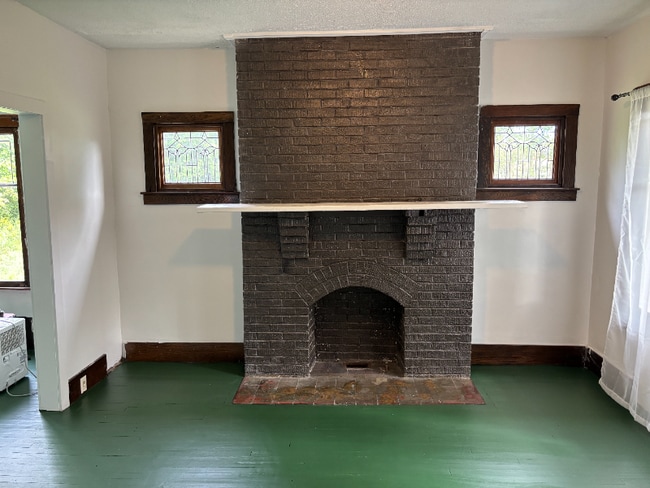 property at 551 Algonquin St