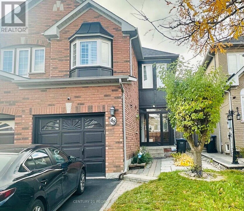 48 Coachwhip Rd in Brampton, ON - Building Photo