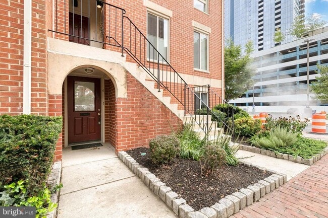 property at 6 Andrew Pl
